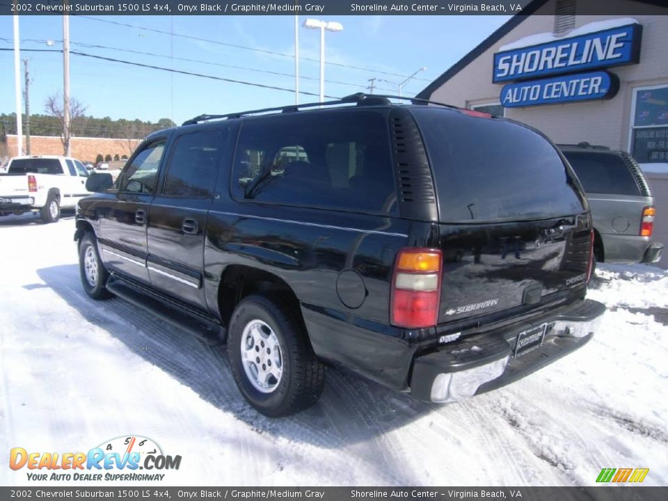 2002 Chevrolet Suburban 1500 LS 4x4 Onyx Black / Graphite/Medium Gray Photo #4