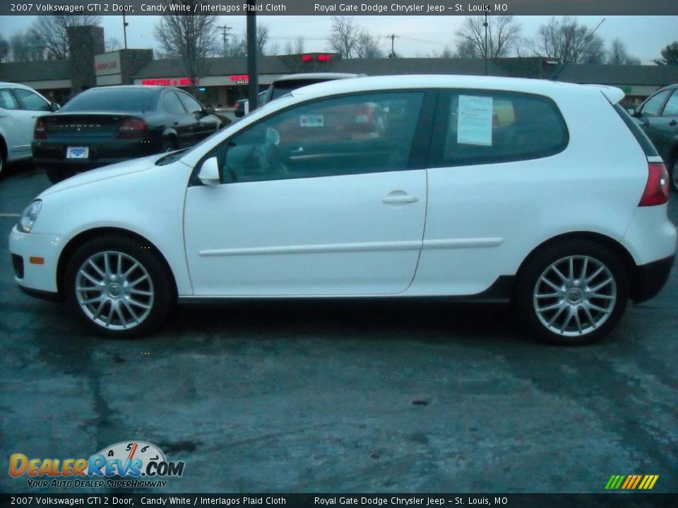 2007 Volkswagen GTI 2 Door Candy White / Interlagos Plaid Cloth Photo #8
