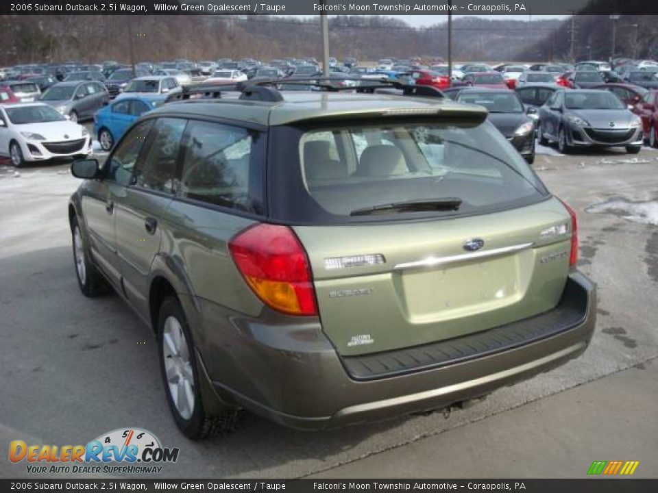 2006 Subaru Outback 2.5i Wagon Willow Green Opalescent / Taupe Photo #4