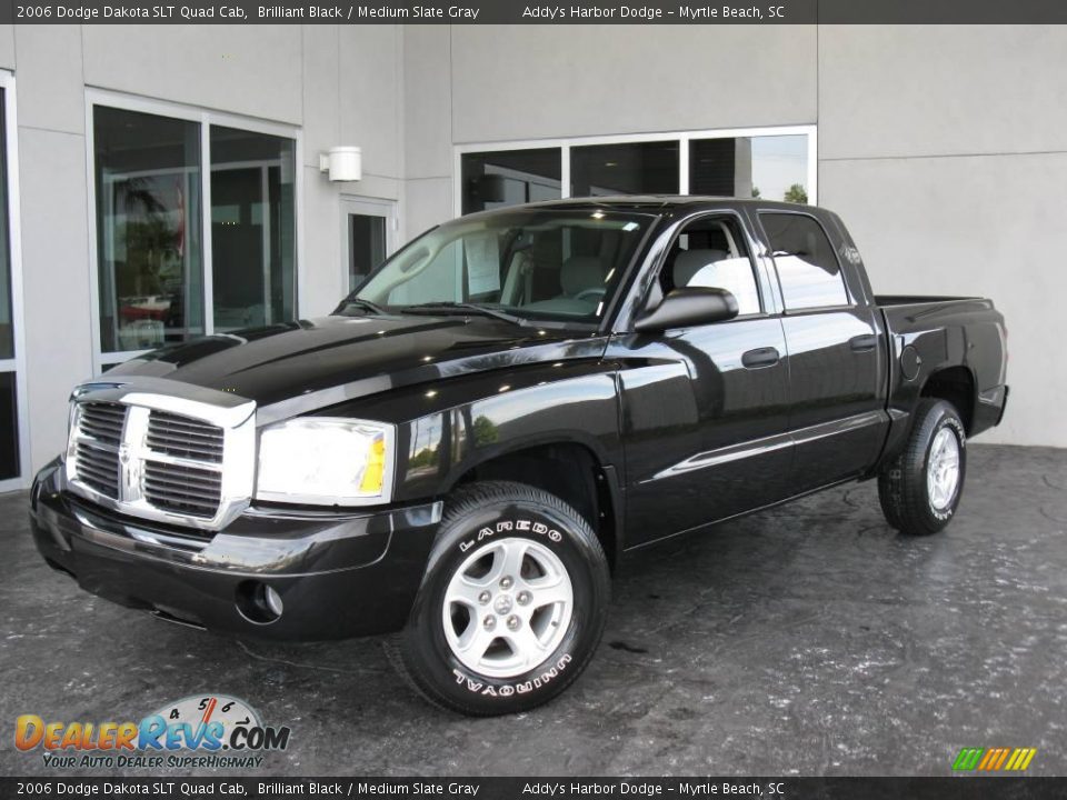 2006 Dodge Dakota SLT Quad Cab Brilliant Black / Medium Slate Gray Photo #1