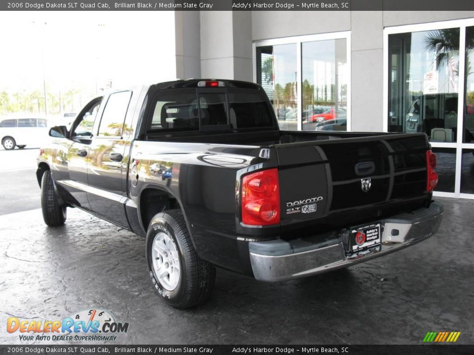 2006 Dodge Dakota SLT Quad Cab Brilliant Black / Medium Slate Gray Photo #6