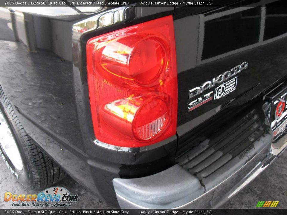 2006 Dodge Dakota SLT Quad Cab Brilliant Black / Medium Slate Gray Photo #7