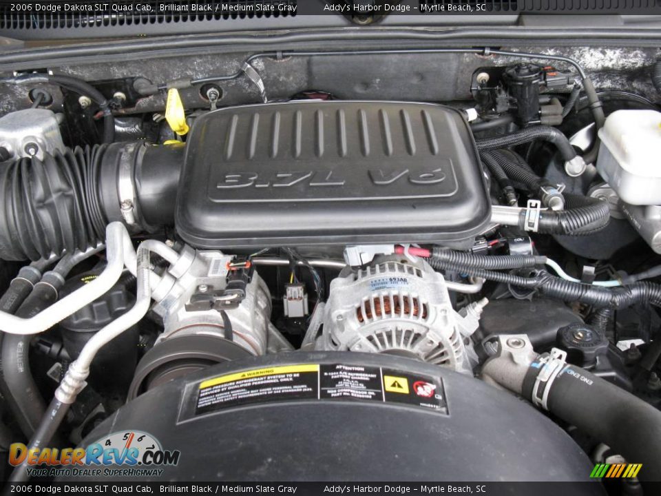 2006 Dodge Dakota SLT Quad Cab Brilliant Black / Medium Slate Gray Photo #27