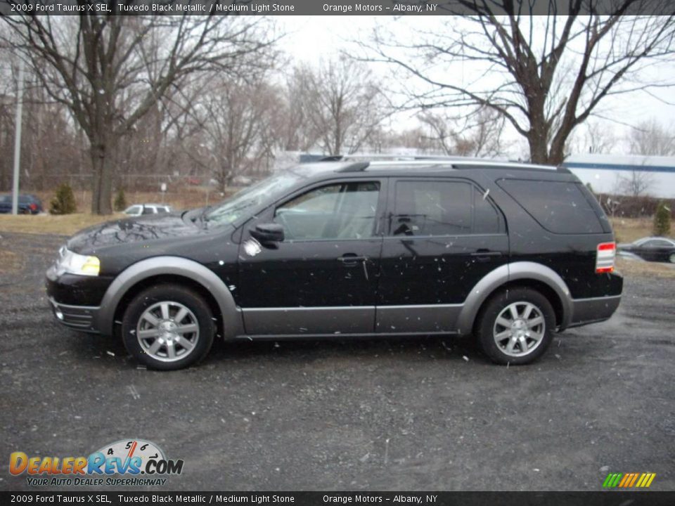 2009 Ford Taurus X SEL Tuxedo Black Metallic / Medium Light Stone Photo #2