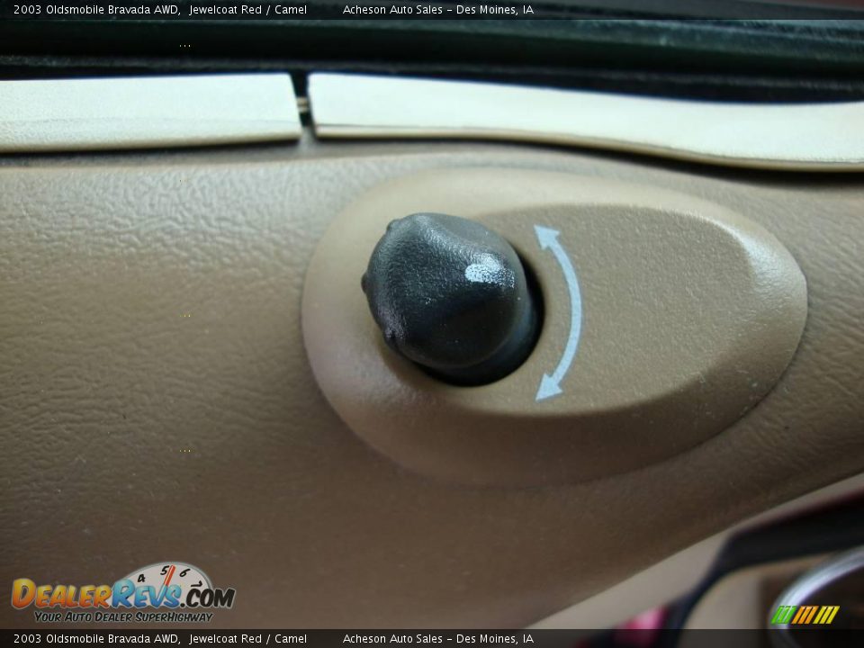 2003 Oldsmobile Bravada AWD Jewelcoat Red / Camel Photo #17