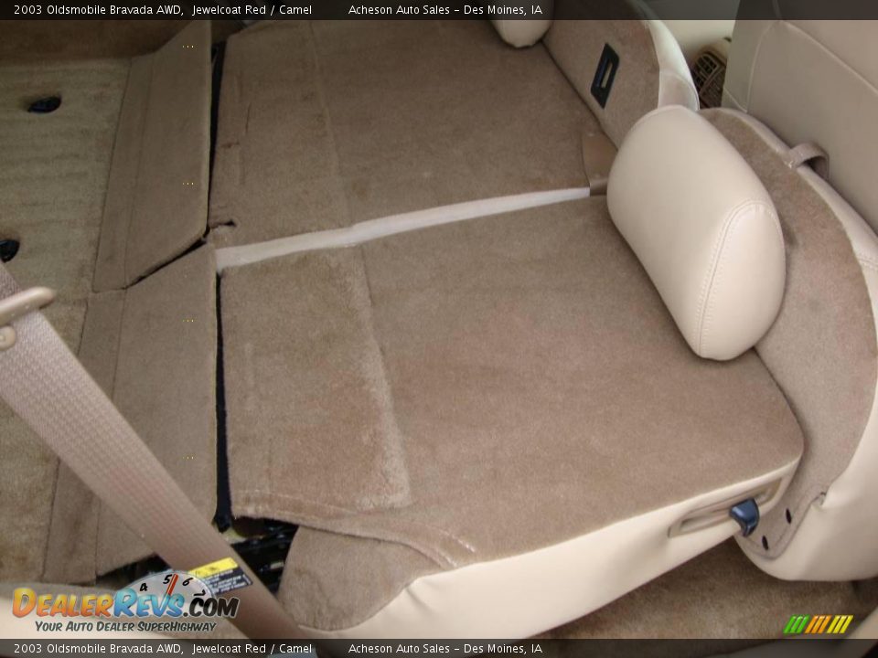 2003 Oldsmobile Bravada AWD Jewelcoat Red / Camel Photo #33