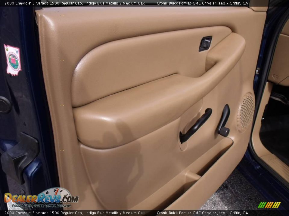 2000 Chevrolet Silverado 1500 Regular Cab Indigo Blue Metallic / Medium Oak Photo #11