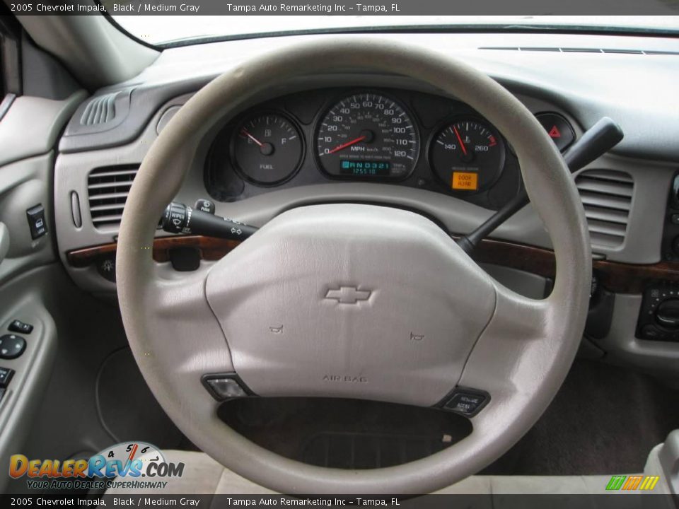 2005 Chevrolet Impala Black / Medium Gray Photo #26