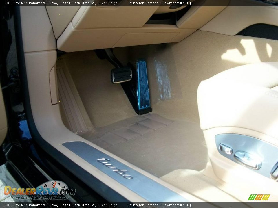 2010 Porsche Panamera Turbo Basalt Black Metallic / Luxor Beige Photo #12