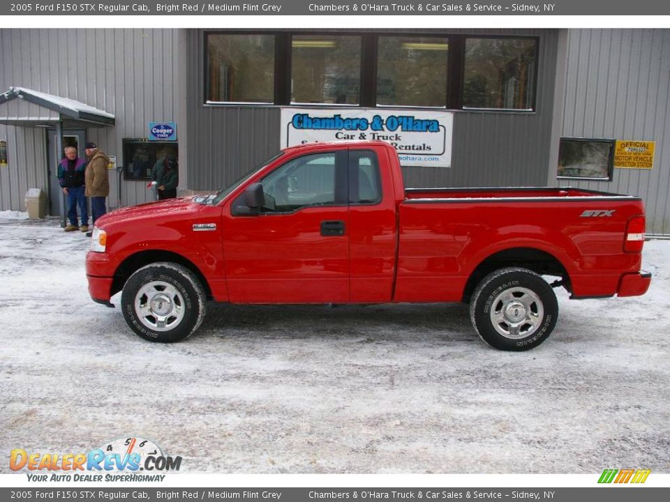 2005 Ford F150 STX Regular Cab Bright Red / Medium Flint Grey Photo #2