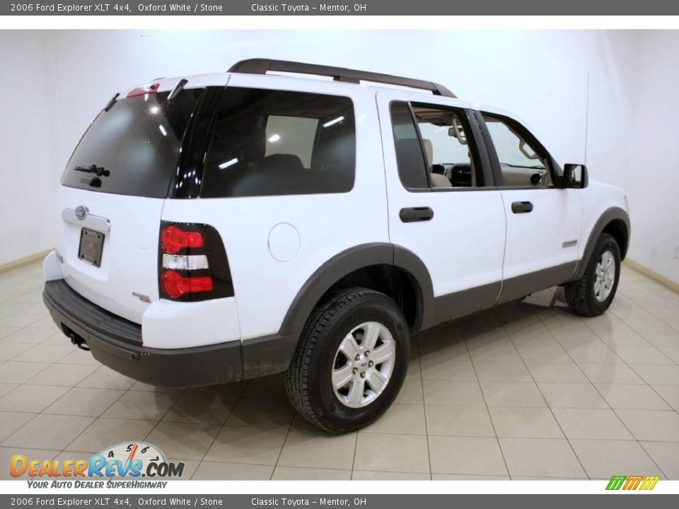 2006 Ford Explorer XLT 4x4 Oxford White / Stone Photo #7