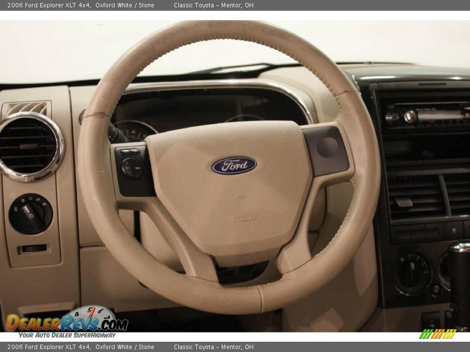 2006 Ford Explorer XLT 4x4 Oxford White / Stone Photo #11