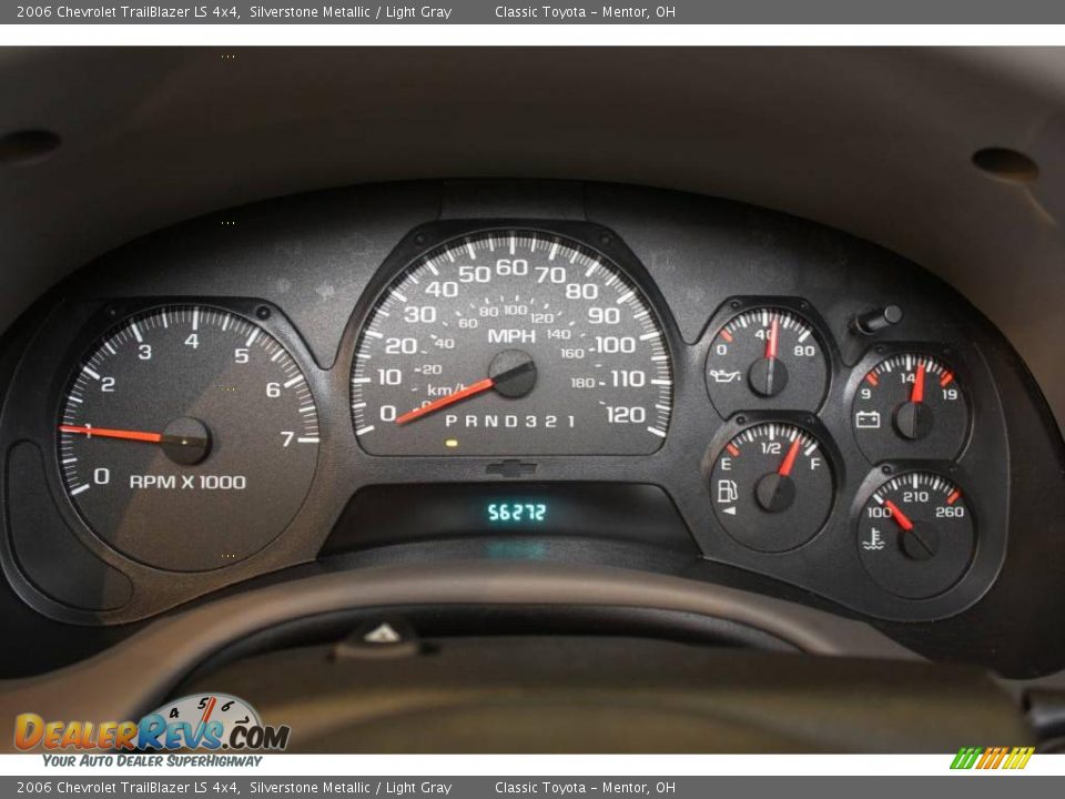 2006 Chevrolet TrailBlazer LS 4x4 Silverstone Metallic / Light Gray Photo #11