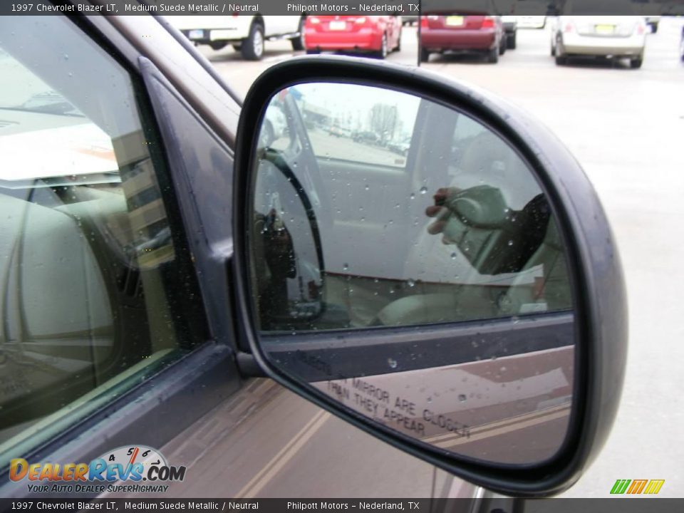 1997 Chevrolet Blazer LT Medium Suede Metallic / Neutral Photo #18