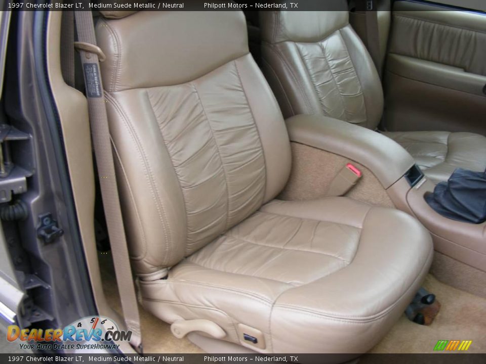 1997 Chevrolet Blazer LT Medium Suede Metallic / Neutral Photo #27