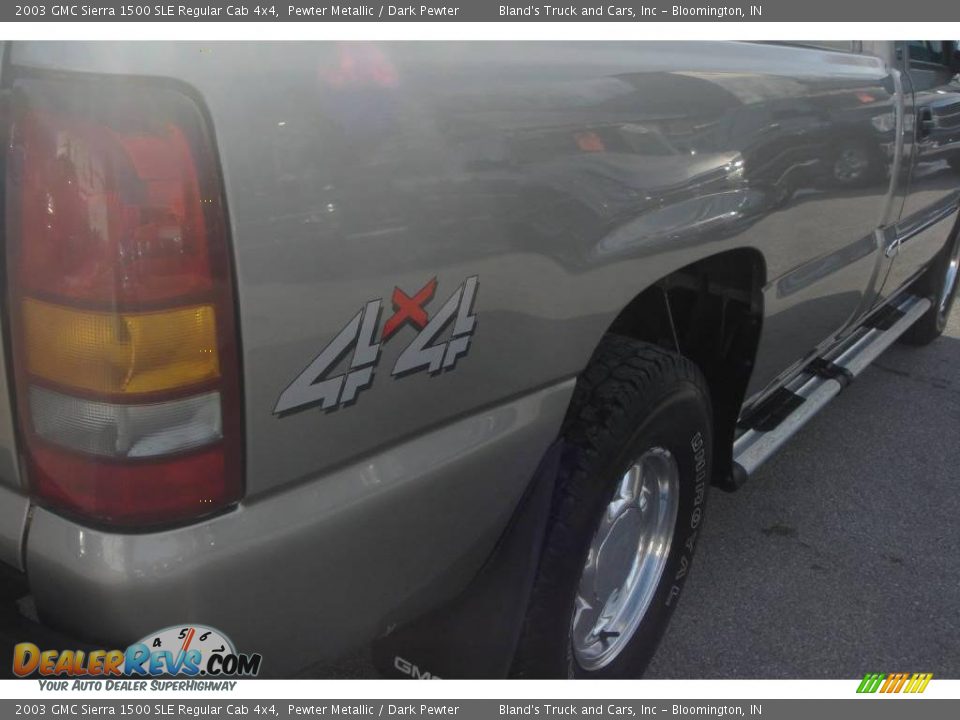 2003 GMC Sierra 1500 SLE Regular Cab 4x4 Pewter Metallic / Dark Pewter Photo #17