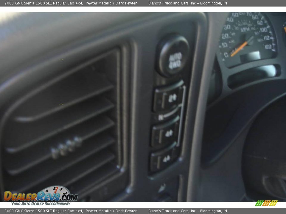2003 GMC Sierra 1500 SLE Regular Cab 4x4 Pewter Metallic / Dark Pewter Photo #27