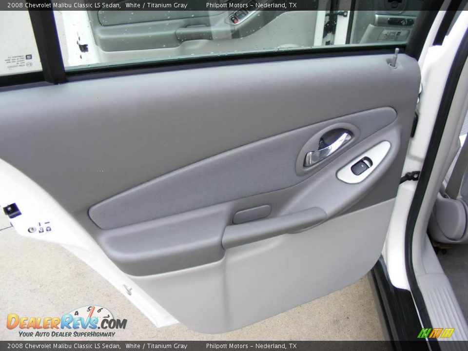 2008 Chevrolet Malibu Classic LS Sedan White / Titanium Gray Photo #29