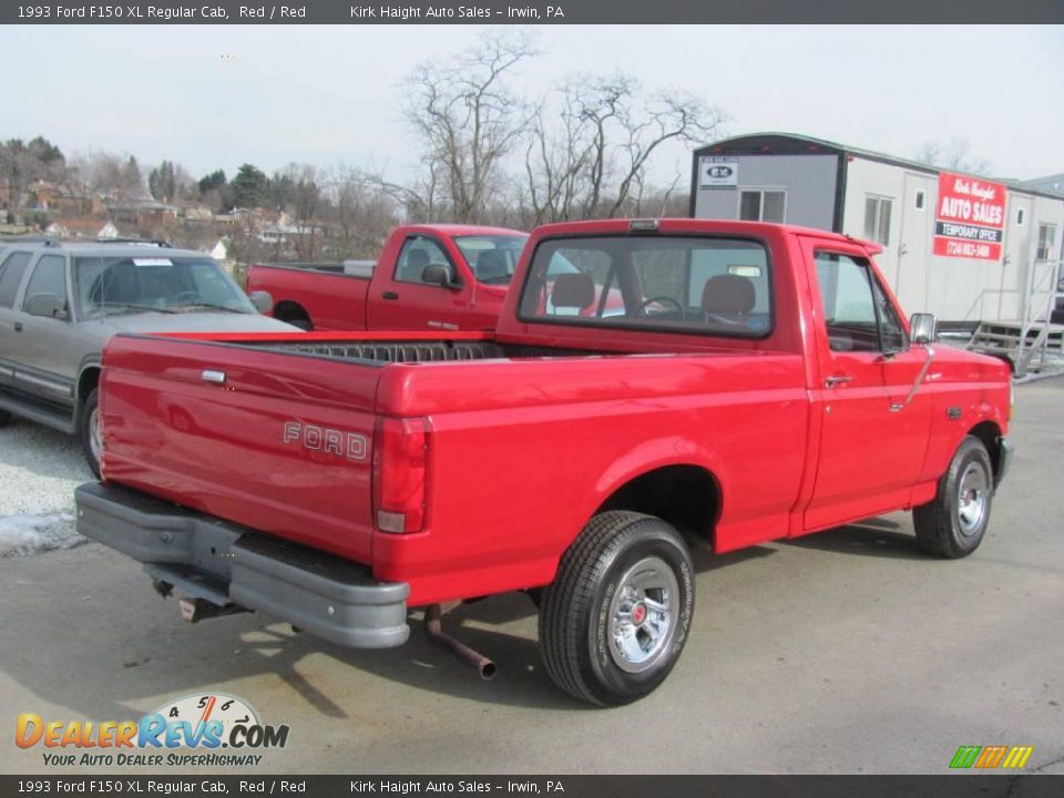 1993 Ford F150 XL Regular Cab Red / Red Photo #10