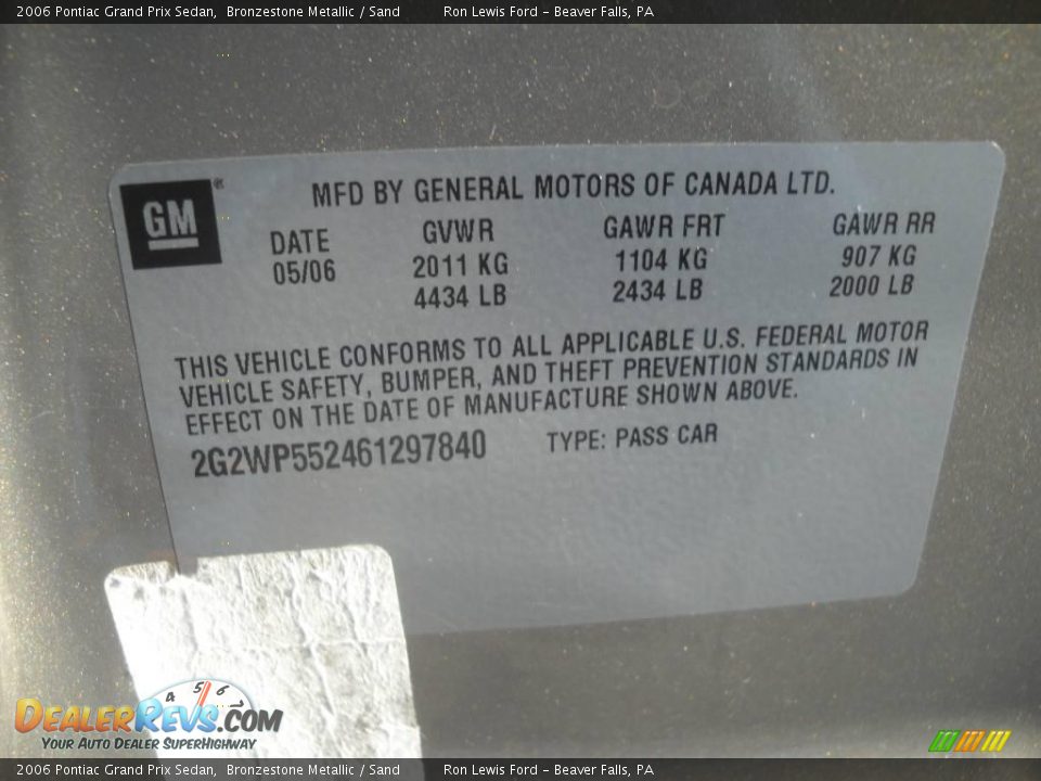 2006 Pontiac Grand Prix Sedan Bronzestone Metallic / Sand Photo #9