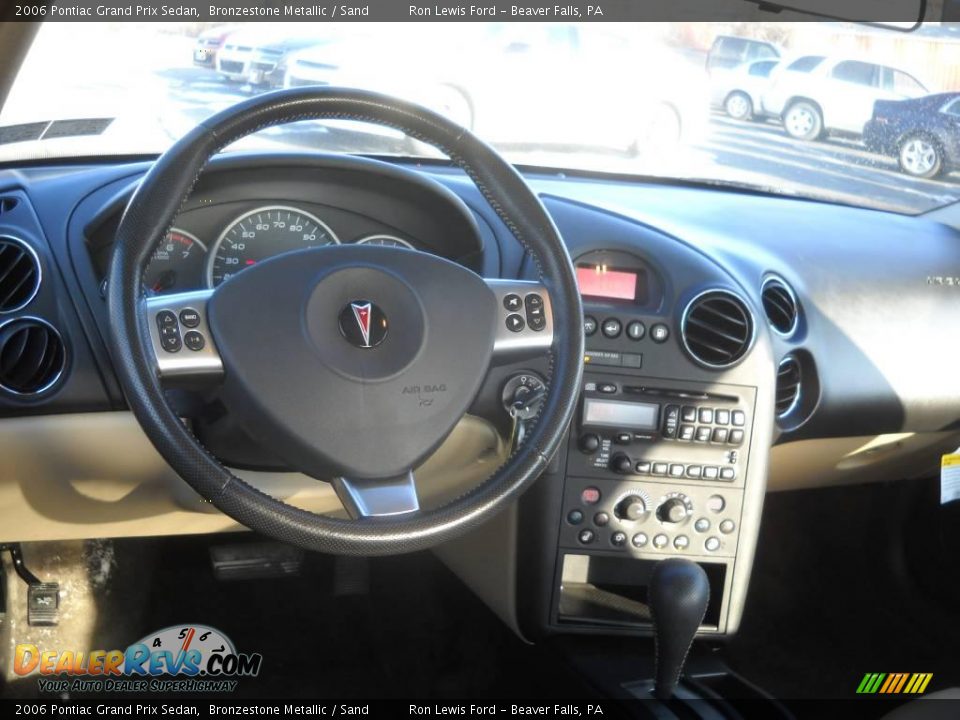 2006 Pontiac Grand Prix Sedan Bronzestone Metallic / Sand Photo #11