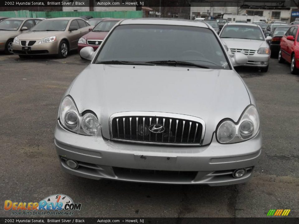 2002 Hyundai Sonata Brilliant Silver / Black Photo #1