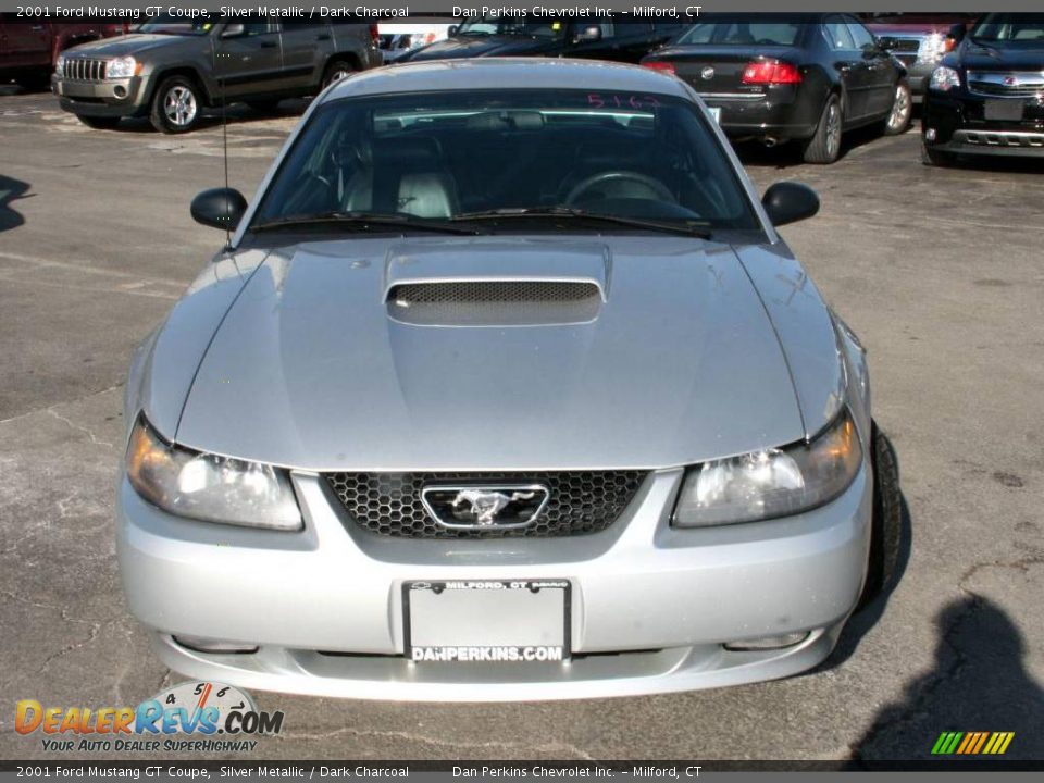 2001 Ford Mustang GT Coupe Silver Metallic / Dark Charcoal Photo #2