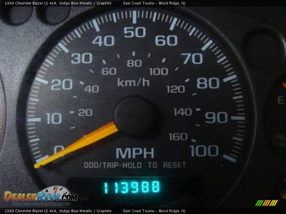 1999 Chevrolet Blazer LS 4x4 Indigo Blue Metallic / Graphite Photo #10