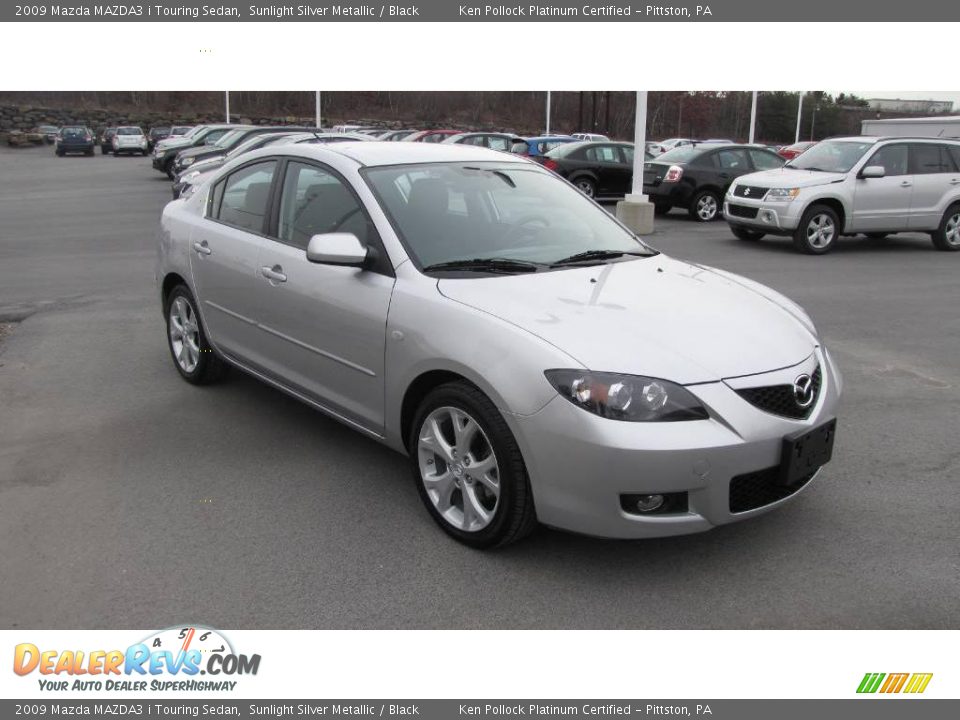 2009 Mazda MAZDA3 i Touring Sedan Sunlight Silver Metallic / Black Photo #4