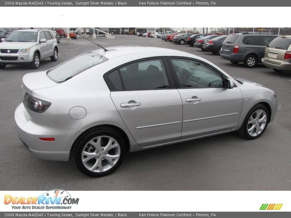 2009 Mazda MAZDA3 i Touring Sedan Sunlight Silver Metallic / Black Photo #5