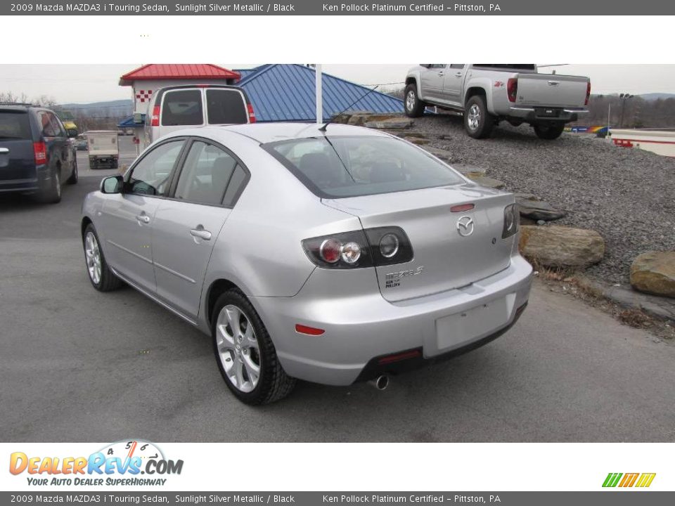 2009 Mazda MAZDA3 i Touring Sedan Sunlight Silver Metallic / Black Photo #8