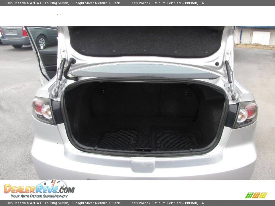 2009 Mazda MAZDA3 i Touring Sedan Sunlight Silver Metallic / Black Photo #9
