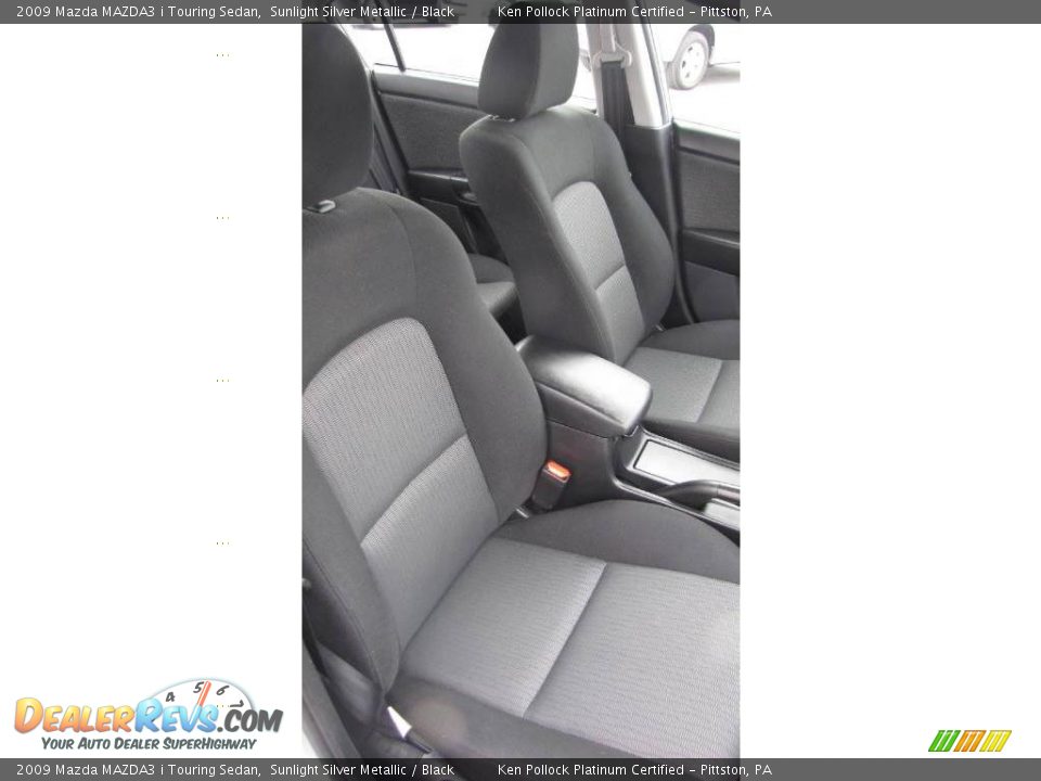 2009 Mazda MAZDA3 i Touring Sedan Sunlight Silver Metallic / Black Photo #14