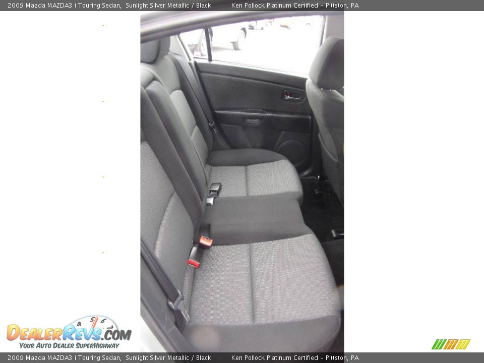 2009 Mazda MAZDA3 i Touring Sedan Sunlight Silver Metallic / Black Photo #16