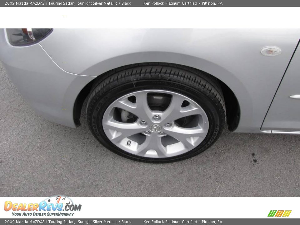 2009 Mazda MAZDA3 i Touring Sedan Sunlight Silver Metallic / Black Photo #22