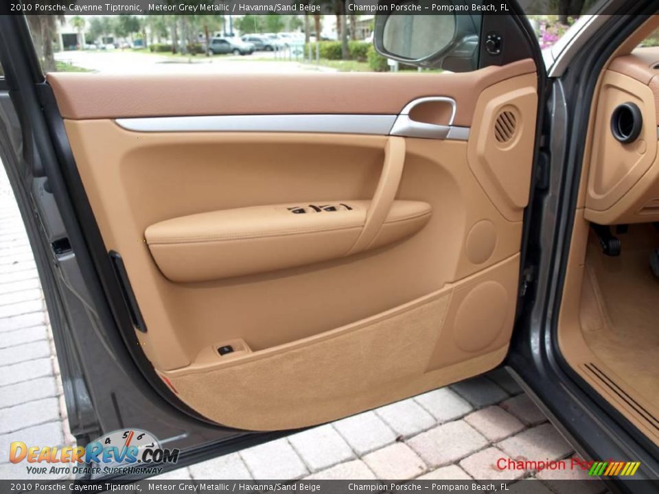 2010 Porsche Cayenne Tiptronic Meteor Grey Metallic / Havanna/Sand Beige Photo #8