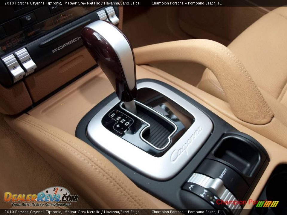 2010 Porsche Cayenne Tiptronic Meteor Grey Metallic / Havanna/Sand Beige Photo #12