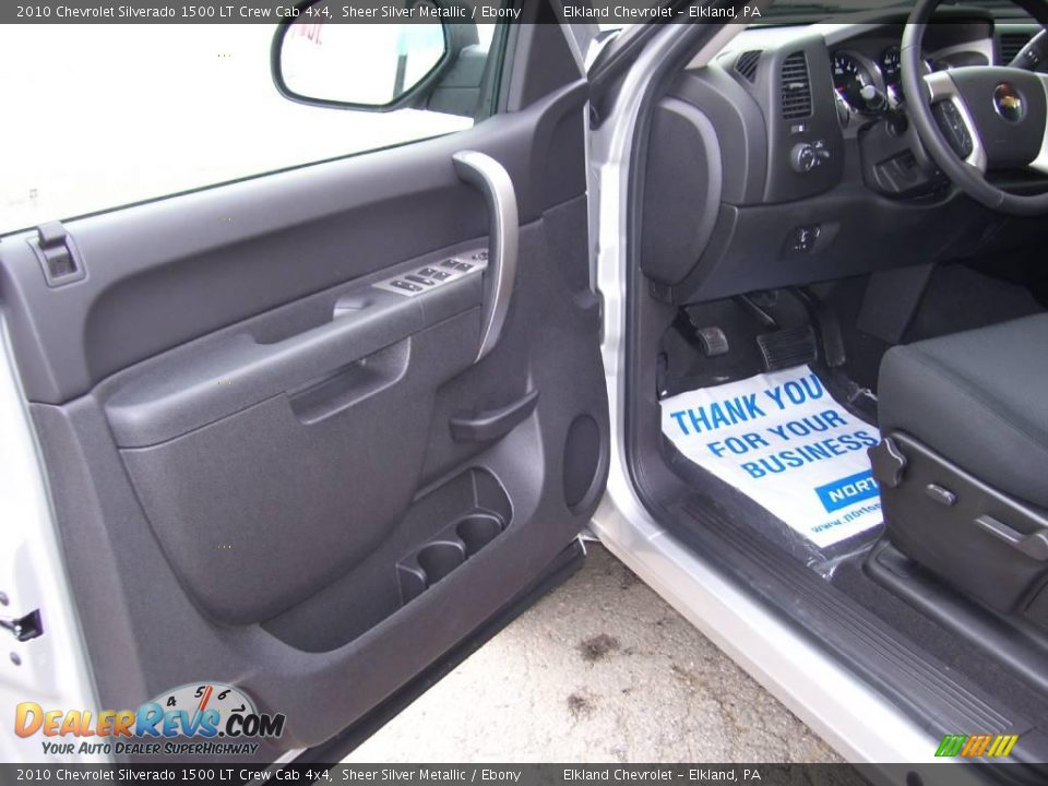 2010 Chevrolet Silverado 1500 LT Crew Cab 4x4 Sheer Silver Metallic / Ebony Photo #32