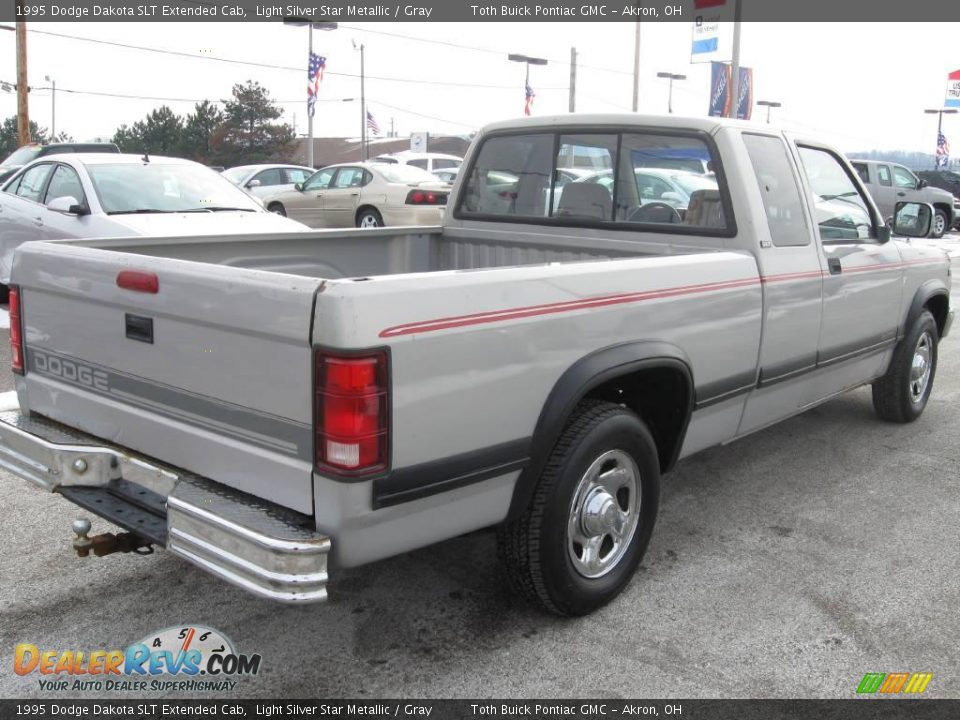 1995 Dodge Dakota SLT Extended Cab Light Silver Star Metallic / Gray Photo #3