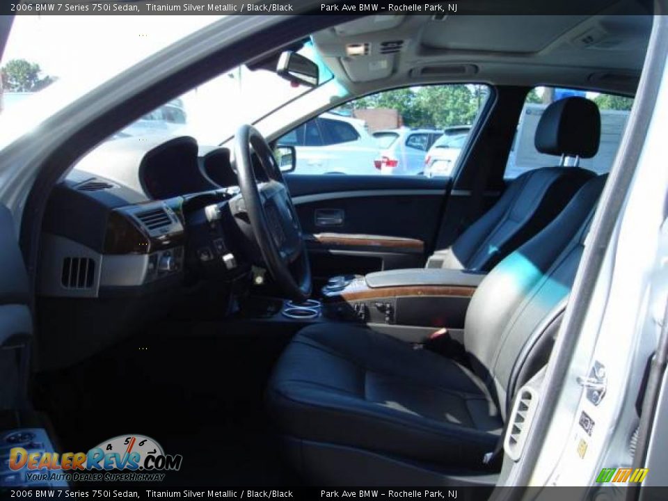 2006 BMW 7 Series 750i Sedan Titanium Silver Metallic / Black/Black Photo #8