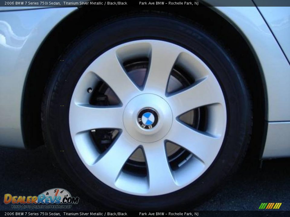 2006 BMW 7 Series 750i Sedan Titanium Silver Metallic / Black/Black Photo #24