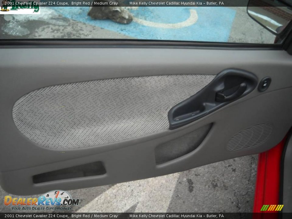 2001 Chevrolet Cavalier Z24 Coupe Bright Red / Medium Gray Photo #12