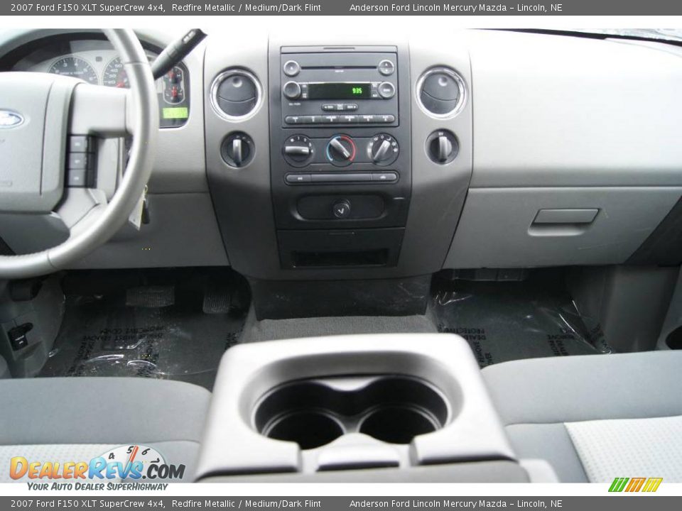 2007 Ford F150 XLT SuperCrew 4x4 Redfire Metallic / Medium/Dark Flint Photo #22