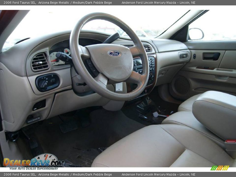 2006 Ford Taurus SEL Arizona Beige Metallic / Medium/Dark Pebble Beige Photo #14