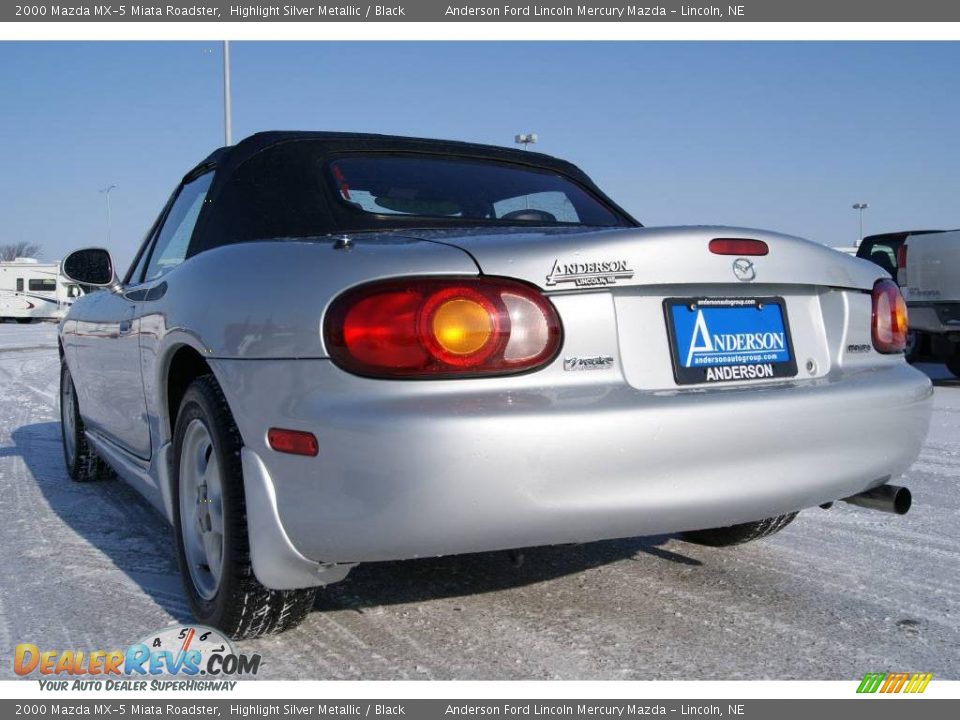 2000 Mazda MX-5 Miata Roadster Highlight Silver Metallic / Black Photo #9