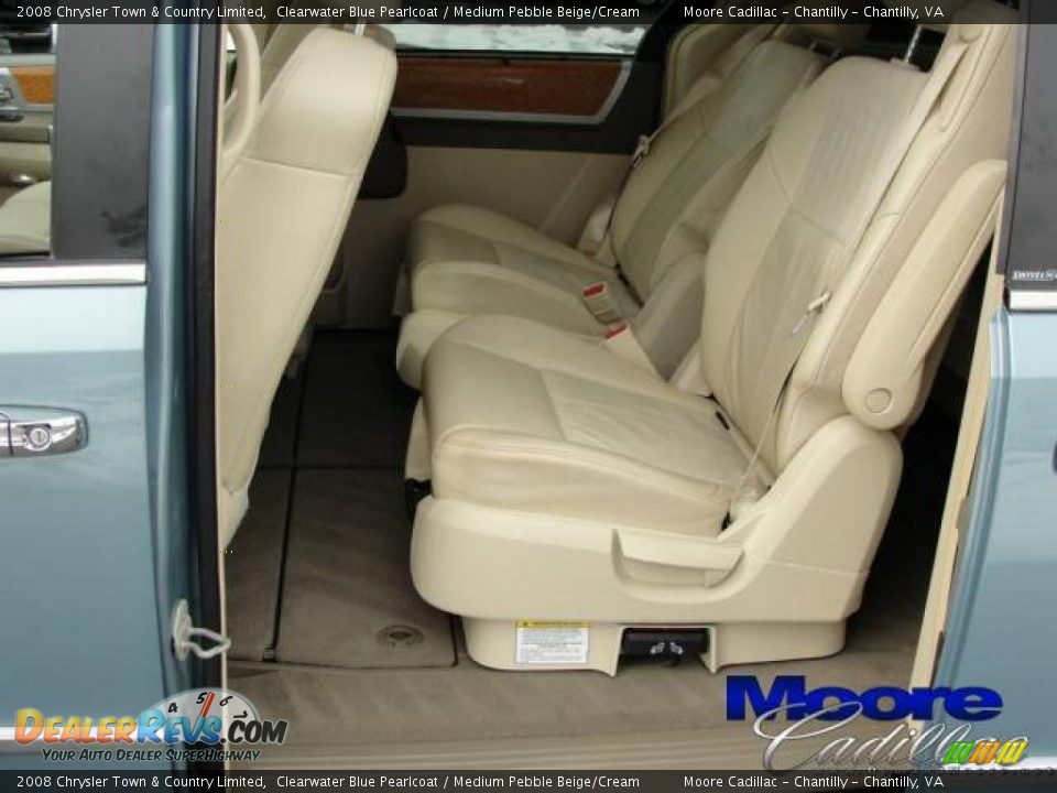 2008 Chrysler Town & Country Limited Clearwater Blue Pearlcoat / Medium Pebble Beige/Cream Photo #12