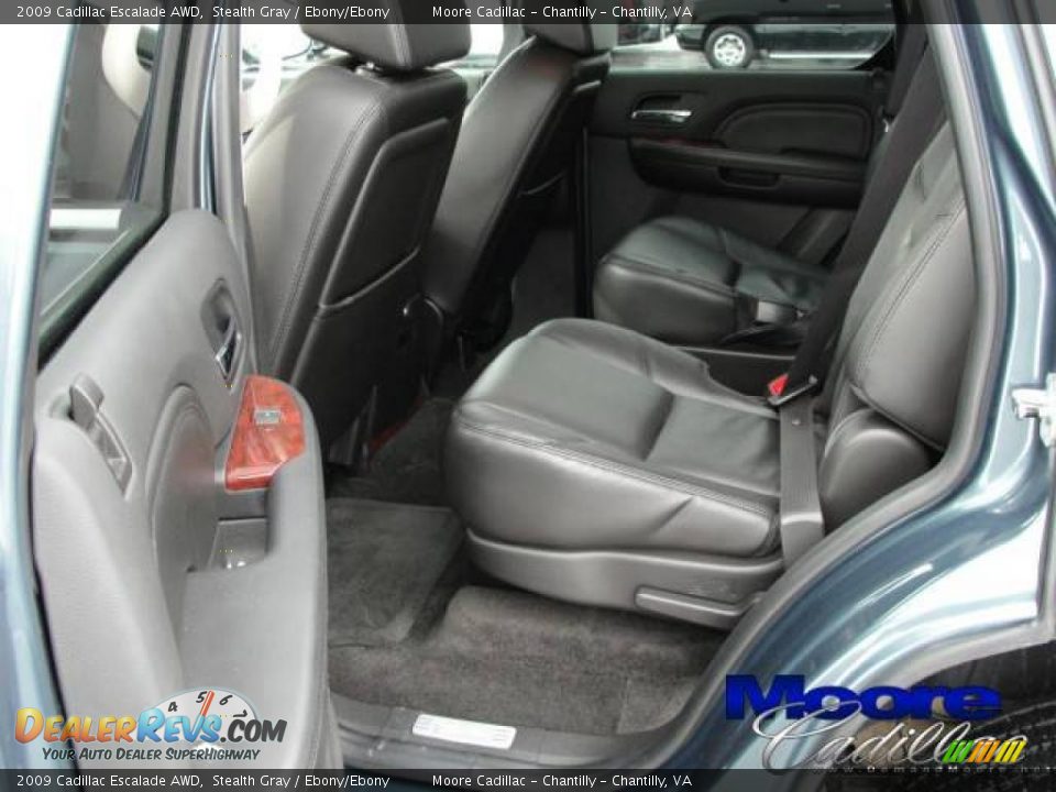 2009 Cadillac Escalade AWD Stealth Gray / Ebony/Ebony Photo #4