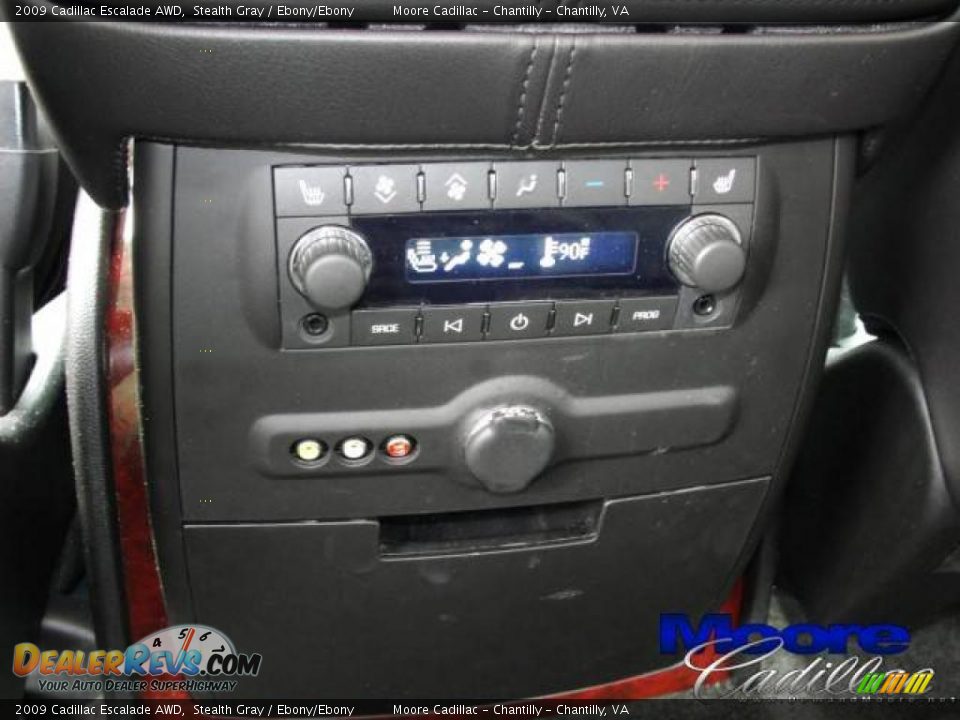 2009 Cadillac Escalade AWD Stealth Gray / Ebony/Ebony Photo #17