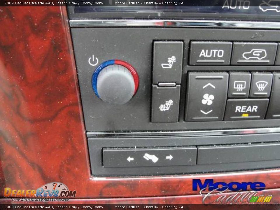 2009 Cadillac Escalade AWD Stealth Gray / Ebony/Ebony Photo #19
