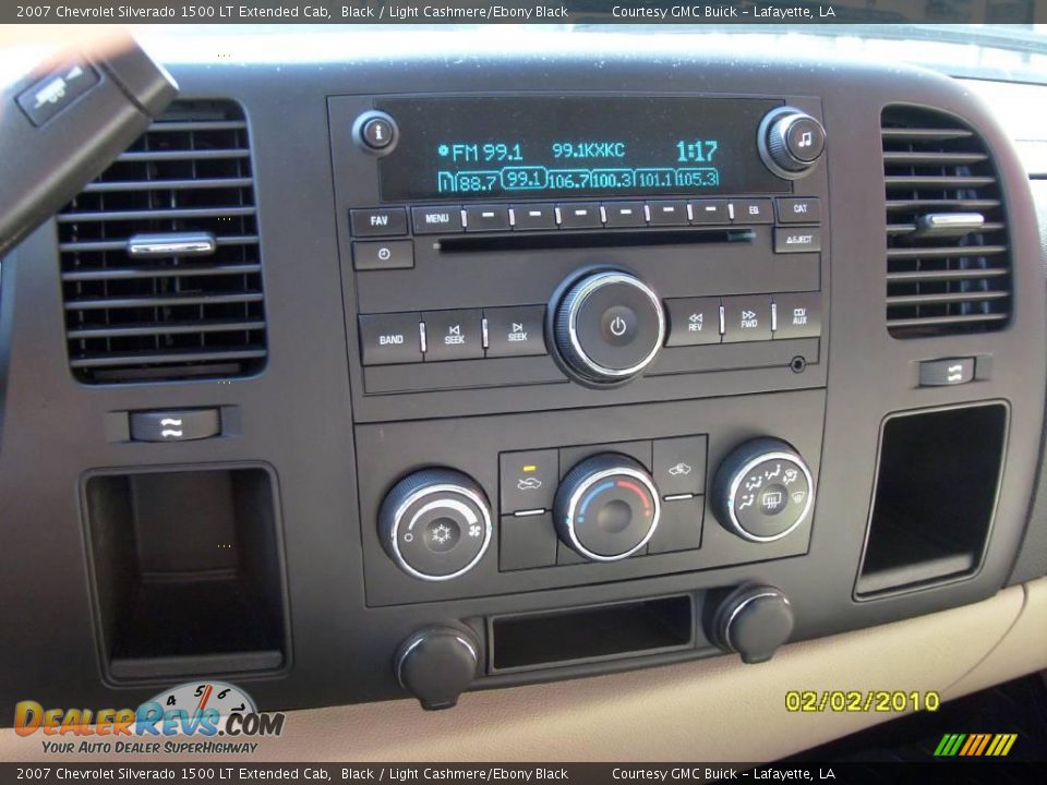2007 Chevrolet Silverado 1500 LT Extended Cab Black / Light Cashmere/Ebony Black Photo #15